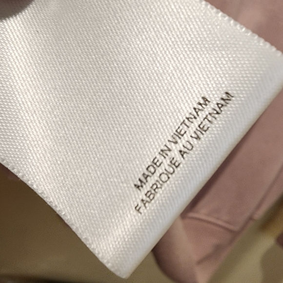 EXPRESS women's Pullover Hoddie Rose Relaxed fit V Neck Sweater size M - Picture 4 of 8